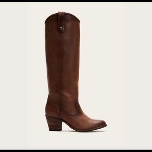 EUC Frye Jackie Button Tall Boot Size 10 Redwood